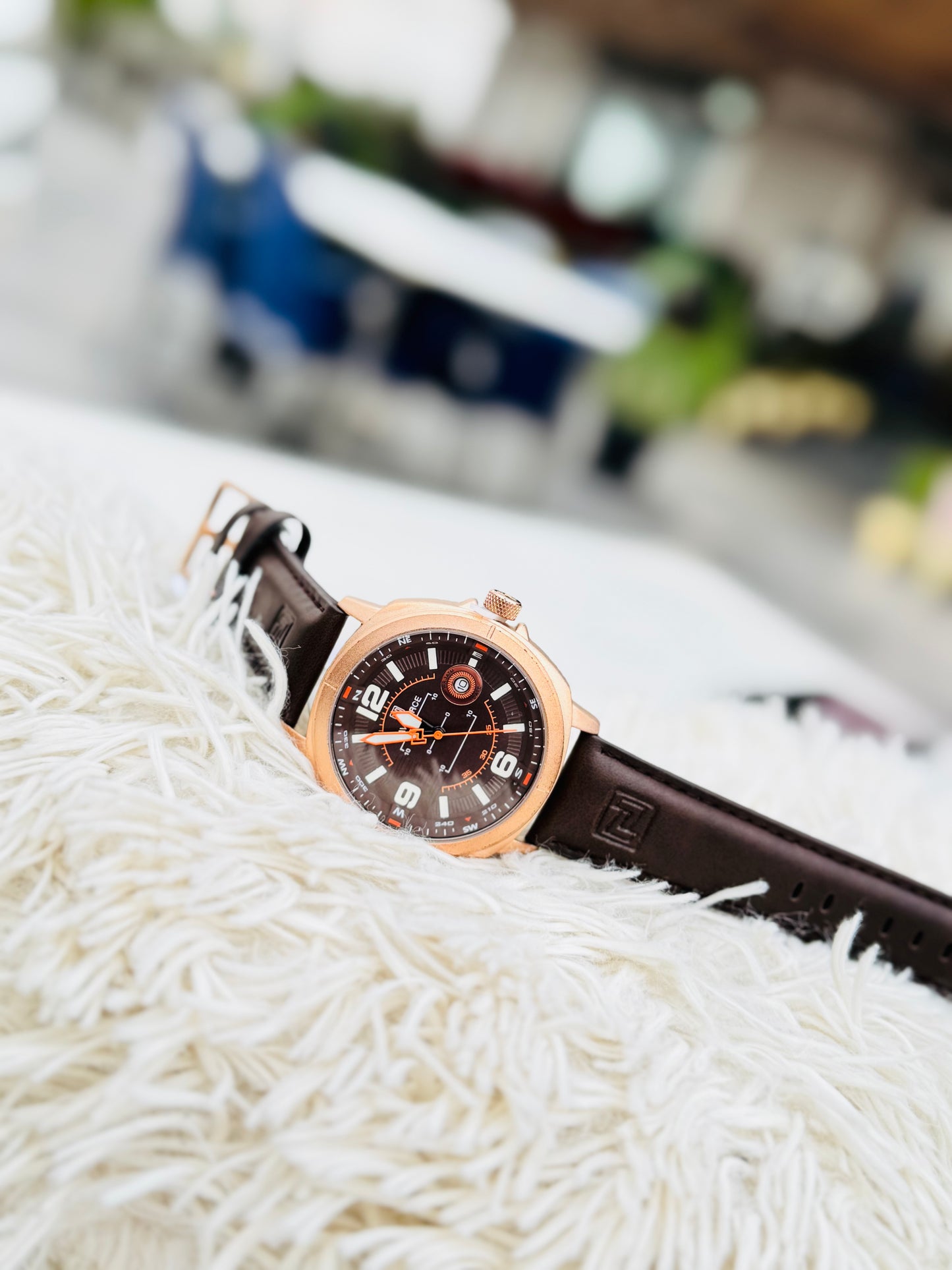 Hot Sale NAVIFORCE Men Quartz Waterproof Watches Top Brand Men Sport Watch High Quality Leather Band Wristwatch Reloj Hombre