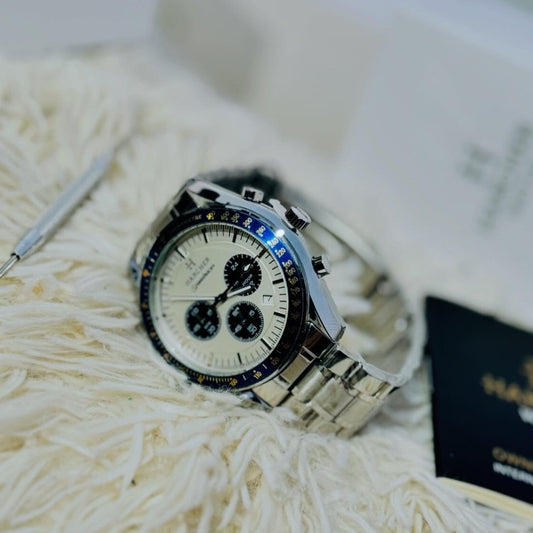 Harcher Men's Elegant Quartz Watch with Chronograph – Stainless Steel Band, Water-Resistant up to 200 Meters, Black & White Dial, Calendar Feature, Multi-Functional Design for Casual Attire