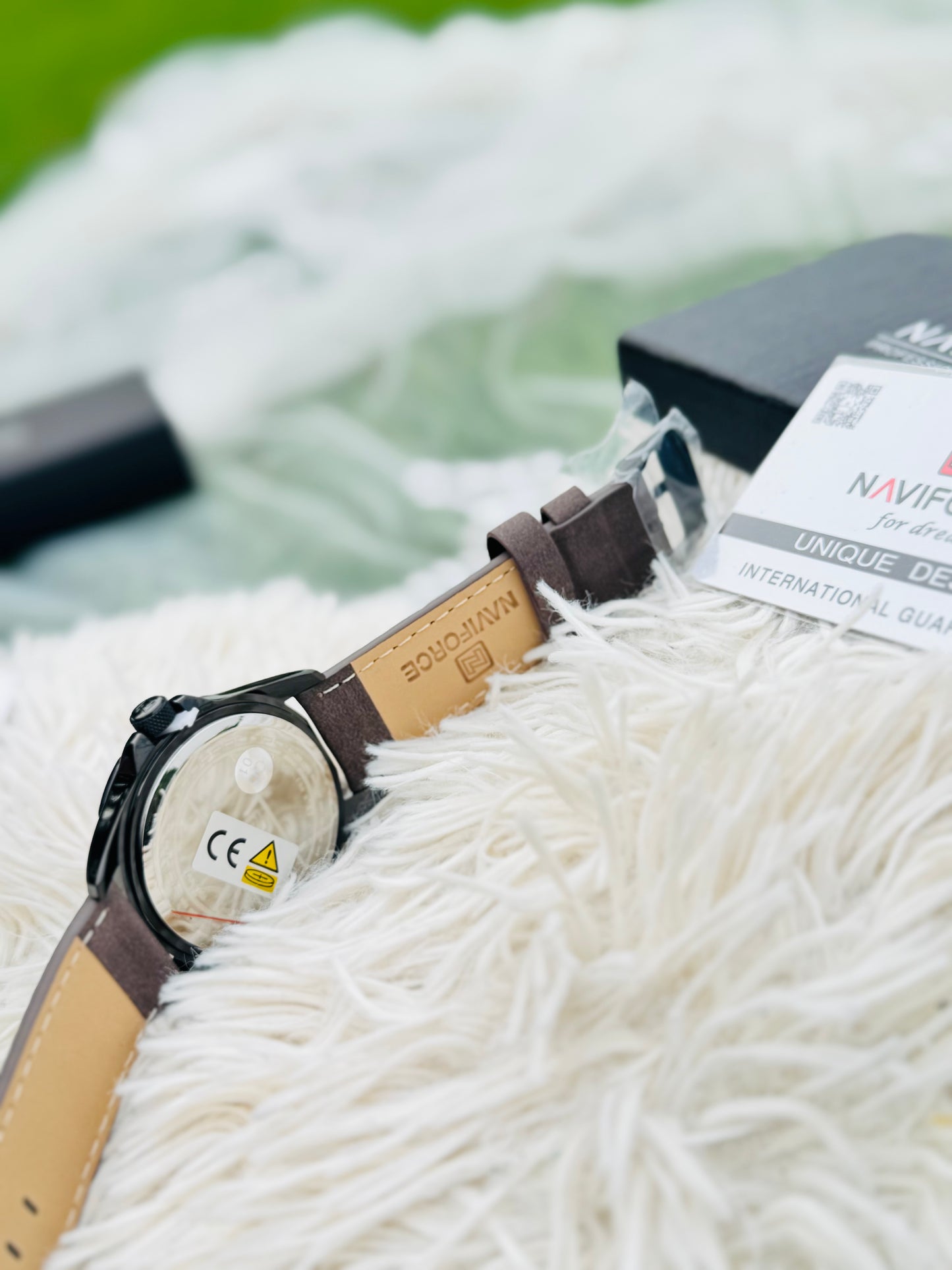NAVIFORCE Watch with Genuine Leather Strap, Waterproof Dial, Youthful and Stylish Wristwatch