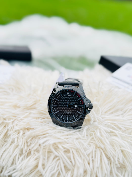 Quartz Watch with Genuine Leather Strap, Waterproof Dial, Youthful and Stylish Wristwatch