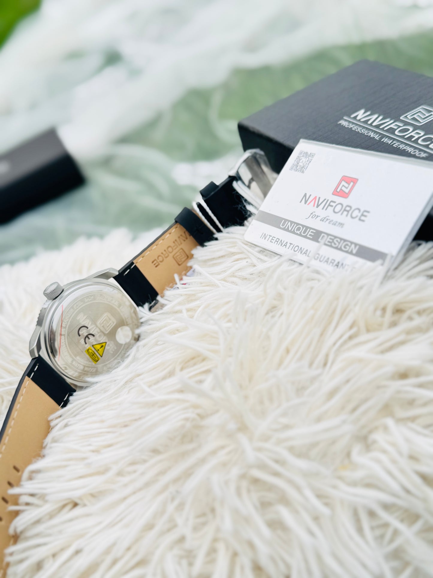 Fashion Men's Casual Waterproof Quartz Watch